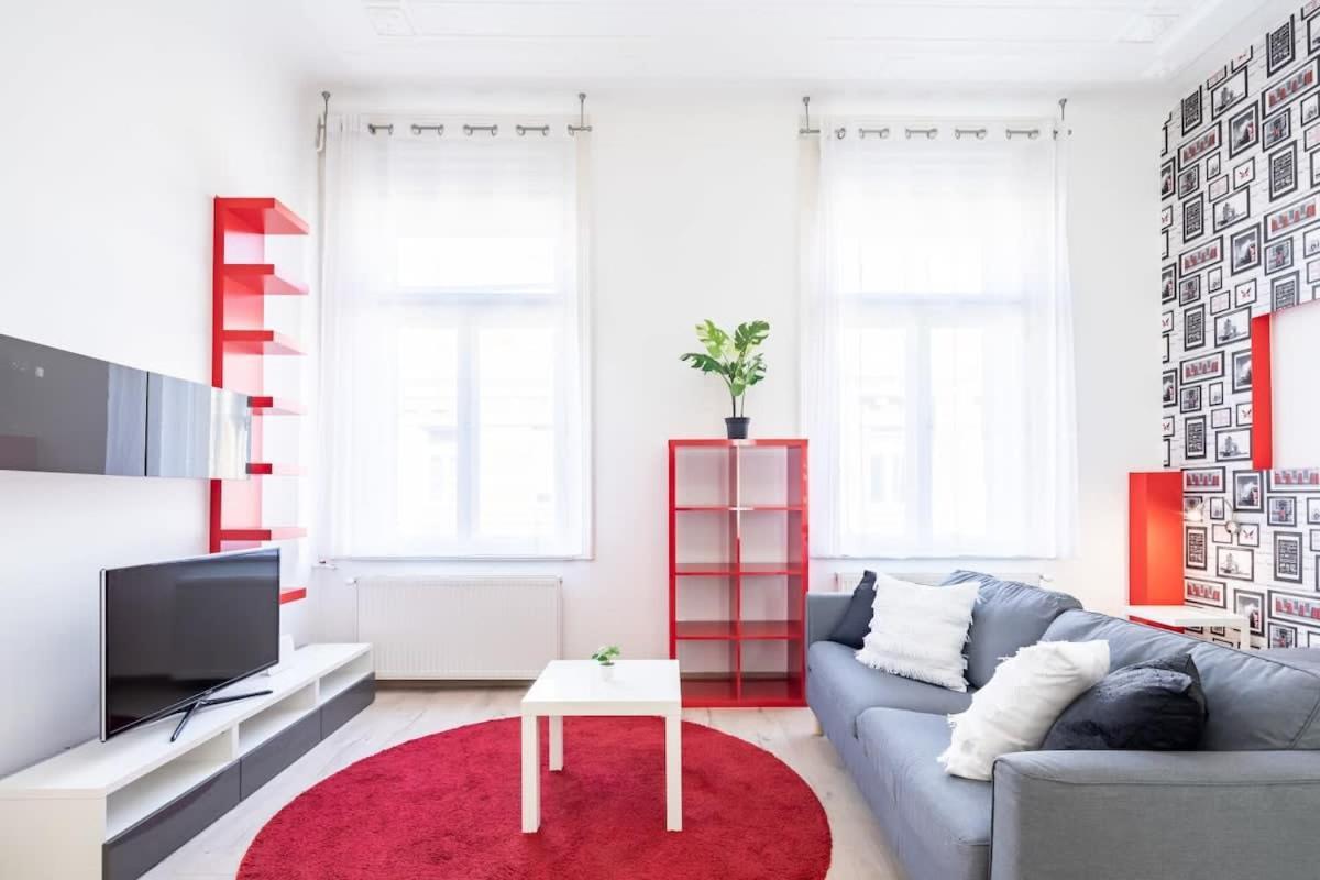 Bright & Large Apartment At Top Location Budapest Luaran gambar